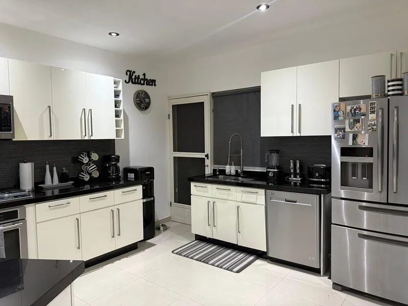 Casa en venta · Cumbres Mediterráneo, Monterrey, Nuevo León Casa en venta · Cumbres Mediterráneo, Monterrey, Nuevo León