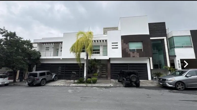 Casa en venta · Cumbres Mediterráneo, Monterrey, Nuevo León Casa en venta · Cumbres Mediterráneo, Monterrey, Nuevo León