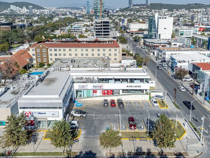 Comercio en alquiler · Del Valle, San Pedro Garza García, Nuevo León