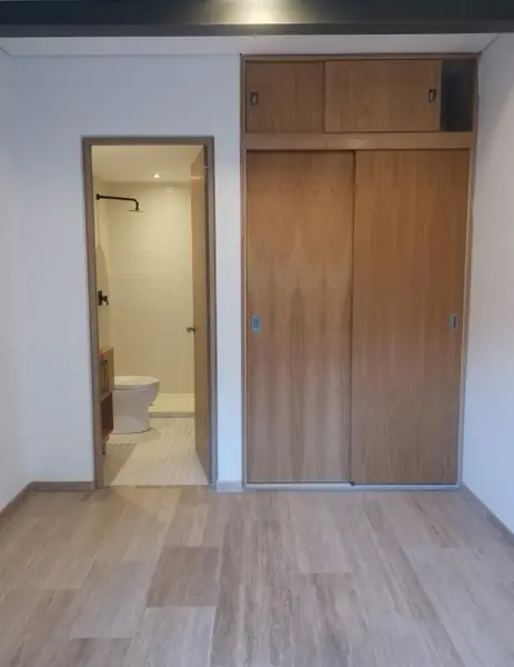 CLOSET.png