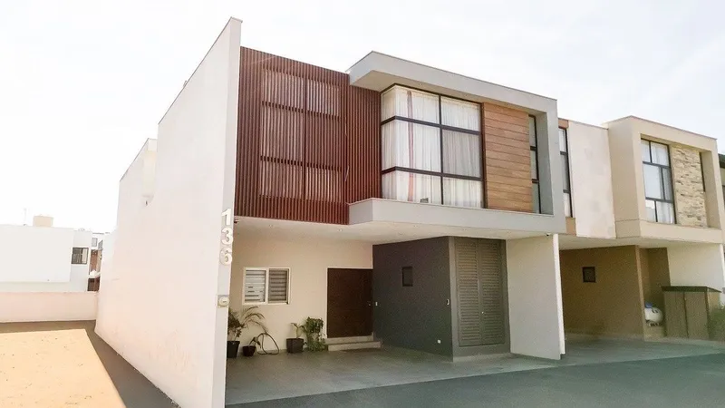 Casa en venta · Altares Residencial, Santiago, Nuevo León