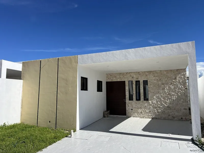 Casa en venta · Cholul, Mérida, Yucatán Casa en venta · Cholul, Mérida, Yucatán