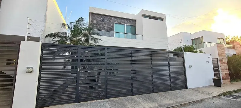 Casa en venta · Montebello, Mérida, Yucatán