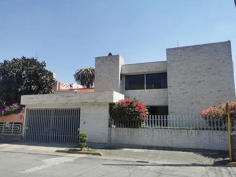 Casa en venta · Colón Echegaray, Naucalpan de Juárez, Estado de México