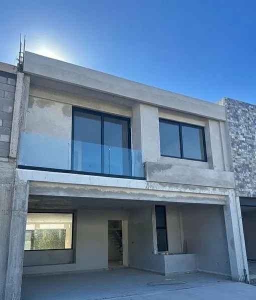 Casa en venta · Viento Libre, Santiago, Nuevo León