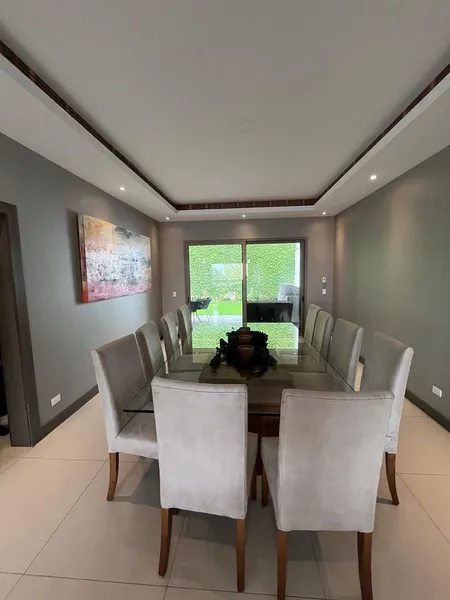Casa en venta · Privada Valle Poniente, Santa Catarina, Nuevo León