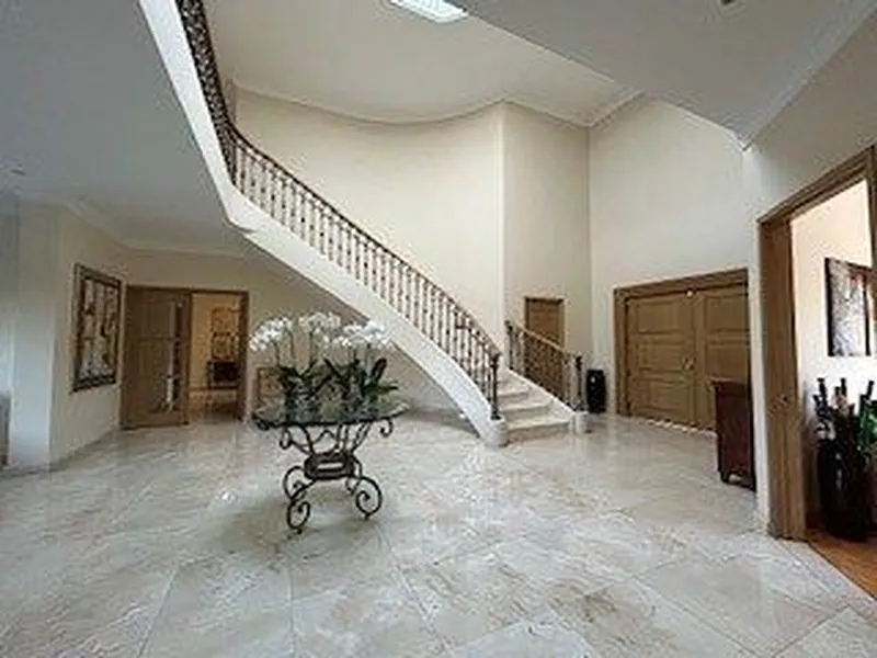 Casa en venta · Bosque de las Lomas, Miguel Hidalgo, Ciudad de México Casa en venta · Bosque de las Lomas, Miguel Hidalgo, Ciudad de México