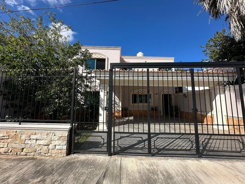 Casa en venta · Montebello, Mérida, Yucatán