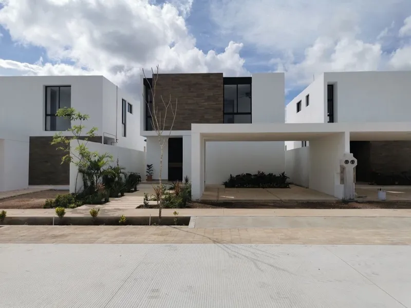 Casa en venta · Cholul, Mérida, Yucatán Casa en venta · Cholul, Mérida, Yucatán