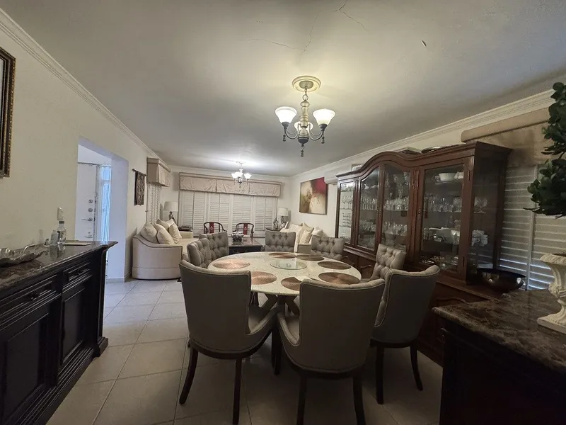 Casa en venta · Paseo de Cumbres 1er Sector, Monterrey, Nuevo León