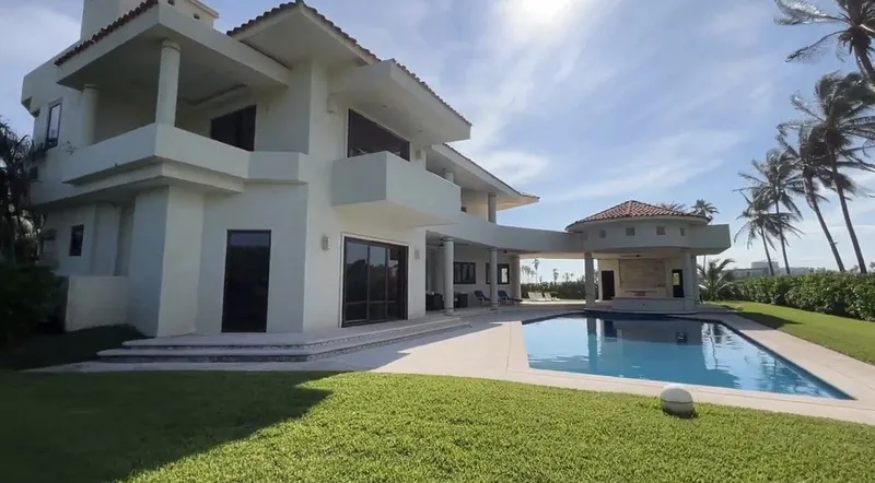 Condominio en venta · Plan de los Amates, Acapulco de Juárez, Guerrero