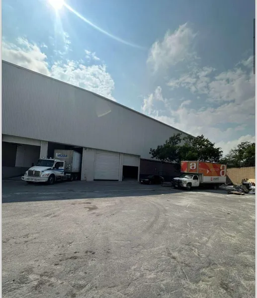 Bodega en alquiler · Trabajadores, Santa Catarina, Nuevo León