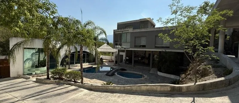 Casa en venta · Los Cristales, Monterrey, Nuevo León