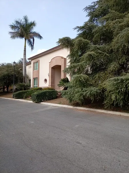 Casa en venta · Portal del Huajuco, Monterrey, Nuevo León