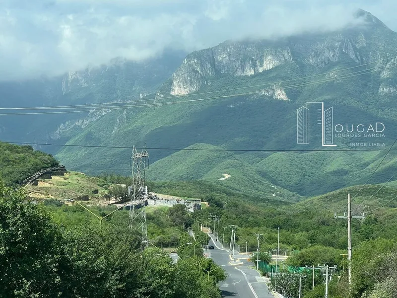 Lote en venta · Instituto Tecnológico de Estudios Superiores de Monterrey, Monterrey, Nuevo León