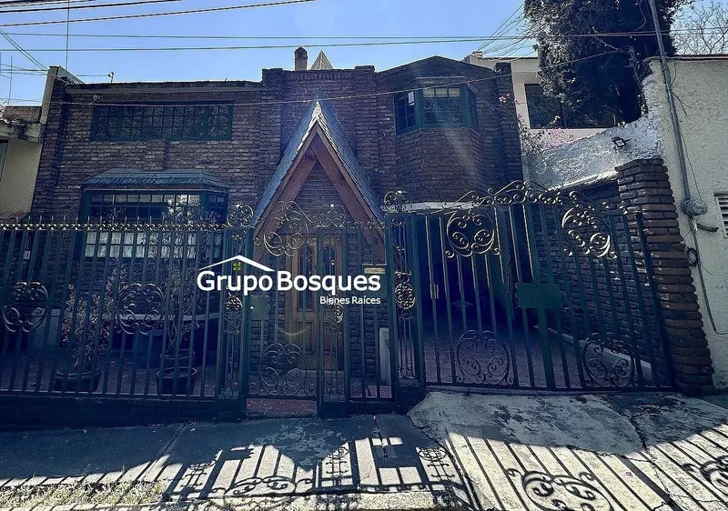Casa en venta · Lomas Axomiatla, Álvaro Obregón, Ciudad de México Casa en venta · Lomas Axomiatla, Álvaro Obregón, Ciudad de México