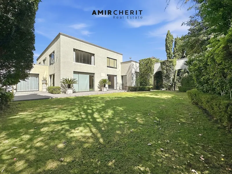Casa en venta · Lomas de Chapultepec I Sección, Lomas de Chapultepec, Chapultepec, Miguel Hidalgo, Ciudad de México Casa en venta · Lomas de Chapultepec I Sección, Lomas de Chapultepec, Chapultepec, Miguel Hidalgo, Ciudad de México