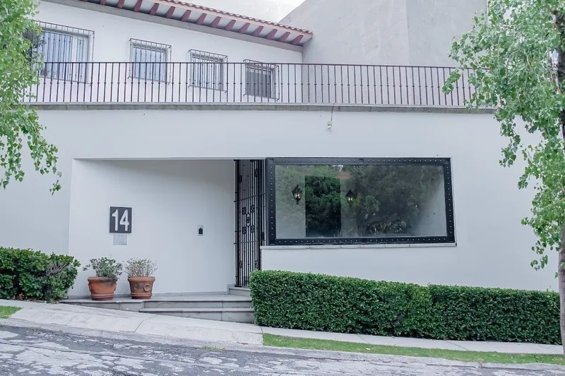 Casa en venta · Bosque de las Lomas, Miguel Hidalgo, Ciudad de México Casa en venta · Bosque de las Lomas, Miguel Hidalgo, Ciudad de México