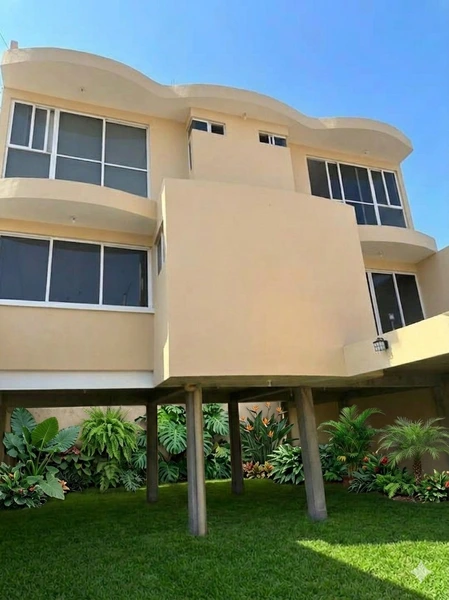 Casa en venta · Zona Escolar Oriente, Gustavo A. Madero, Ciudad de México