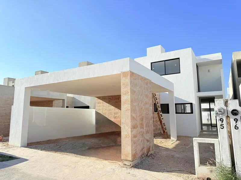 Casa en venta · Gran San Pedro Cholul, Mérida, Yucatán