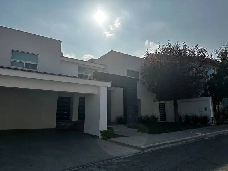 Casa en alquiler · Sierra Alta 2 Sector, Monterrey, Nuevo León