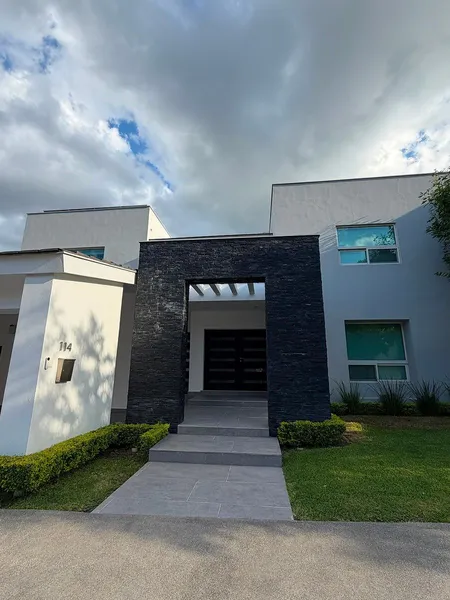 Casa en renta · Sierra Alta 2 Sector, Monterrey, Nuevo León