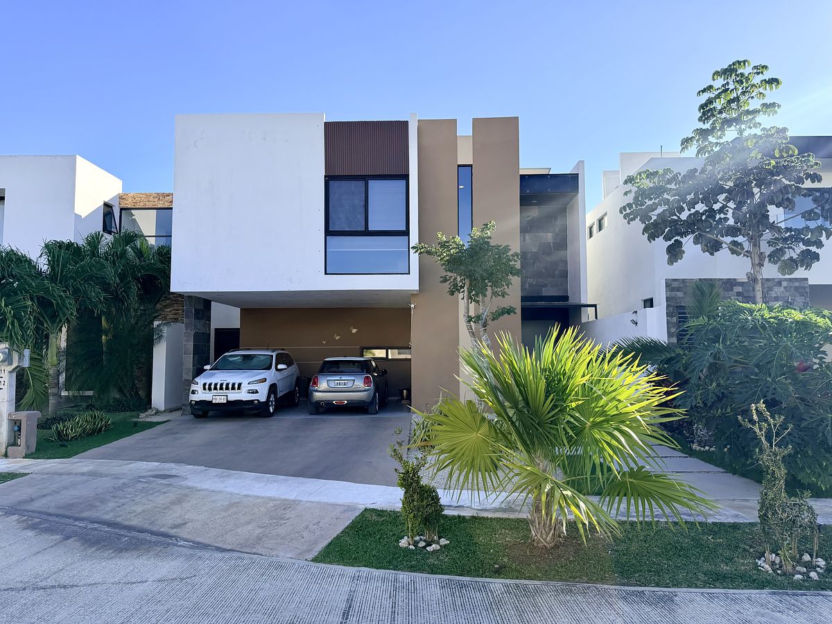 Casa en venta · Gran San Pedro Cholul, Mérida, Yucatán