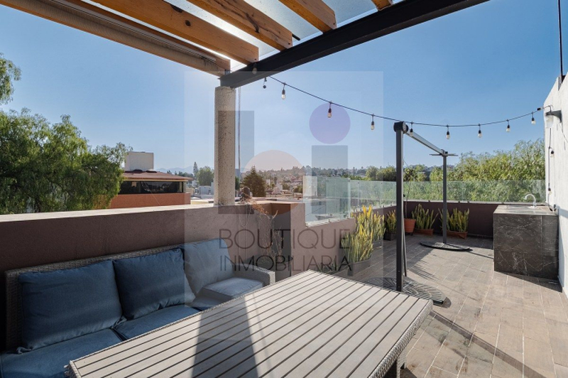 Casa en venta · Ciudad Satélite, Naucalpan de Juárez, Estado de México