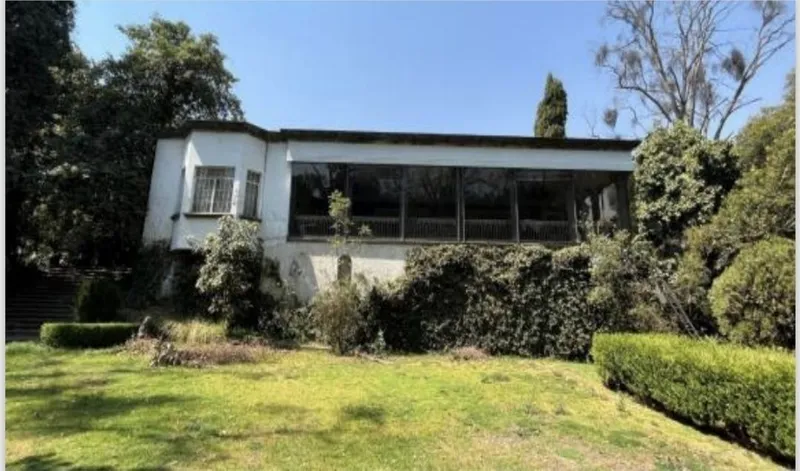 Casa en venta · Lomas Altas, Miguel Hidalgo, Ciudad de México Casa en venta · Lomas Altas, Miguel Hidalgo, Ciudad de México