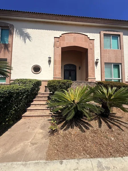 Casa en venta · Portal del Huajuco, Monterrey, Nuevo León