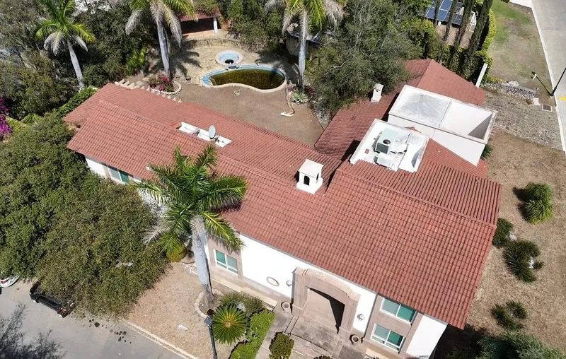 Casa en venta · Portal del Huajuco, Monterrey, Nuevo León