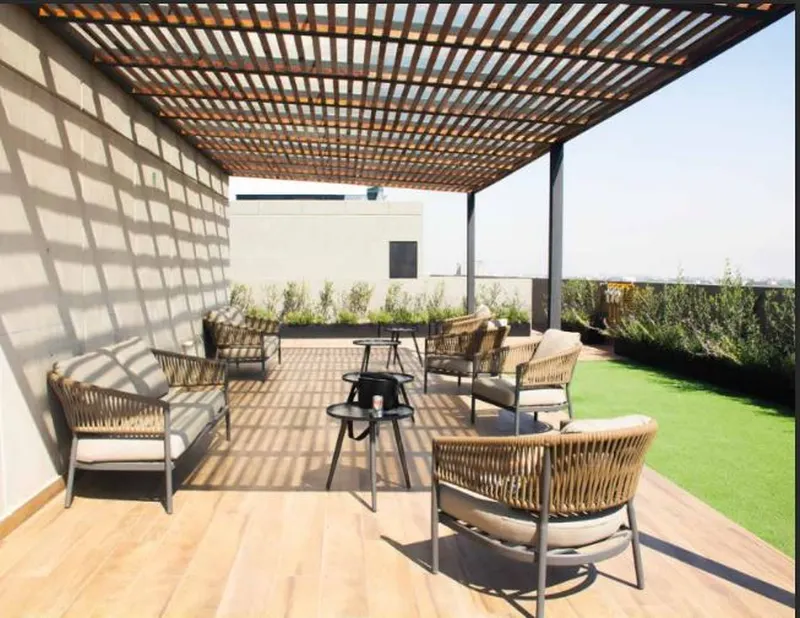 nupol roofgarden.JPG