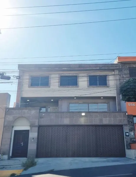 Casa en venta · Colinas de San Jerónimo, Monterrey, Nuevo León
