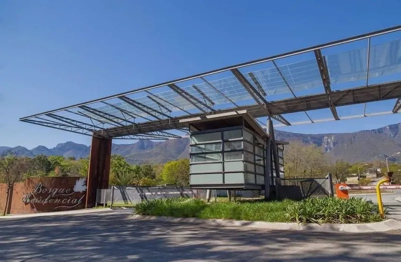 Casa en venta · Bosques de las Misiones Sector Magnolia, Santiago, Nuevo León Casa en venta · Bosques de las Misiones Sector Magnolia, Santiago, Nuevo León