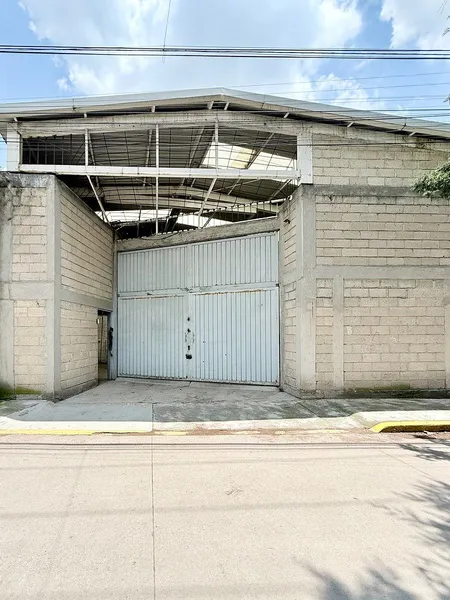 Nave industrial en venta · Santa María Totoltepec, Toluca, Estado de México