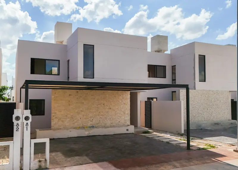 Casa en venta · Cholul, Mérida, Yucatán Casa en venta · Cholul, Mérida, Yucatán
