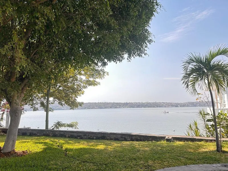 Casa en venta · Tequesquitengo, Jojutla, Morelos
