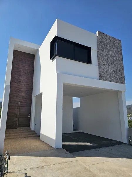 Casa en venta · Alamosur, Santiago, Nuevo León
