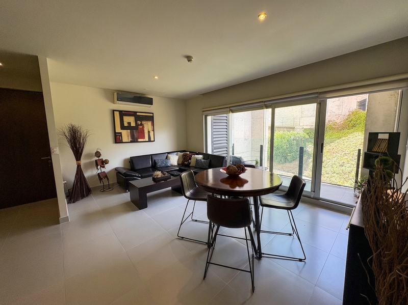 Departamento en venta · Privadas la Huasteca, Santa Catarina, Nuevo León