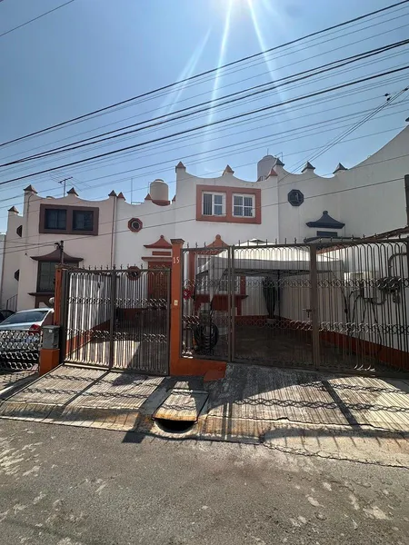 Casa en venta · Fuentes de Satélite, Atizapán de Zaragoza, Estado de México Casa en venta · Fuentes de Satélite, Atizapán de Zaragoza, Estado de México