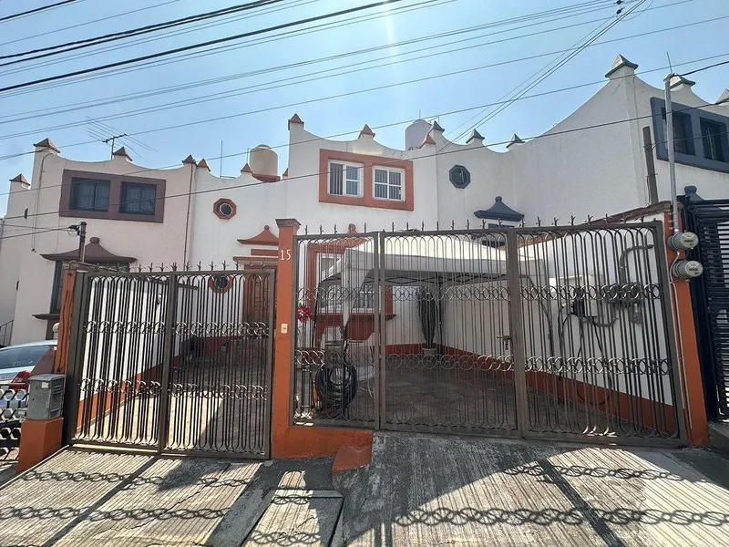 Casa en venta · Fuentes de Satélite, Atizapán de Zaragoza, Estado de México Casa en venta · Fuentes de Satélite, Atizapán de Zaragoza, Estado de México