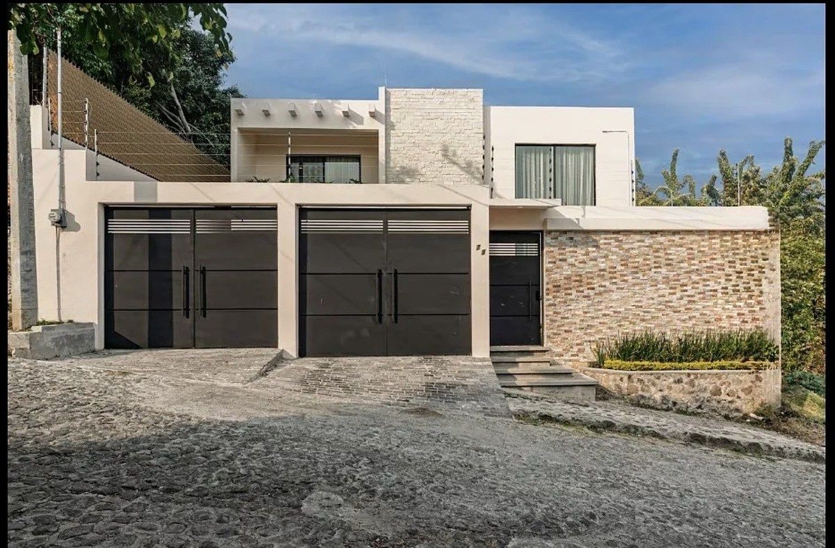 Casa en venta · Burgos, Cuernavaca, Morelos