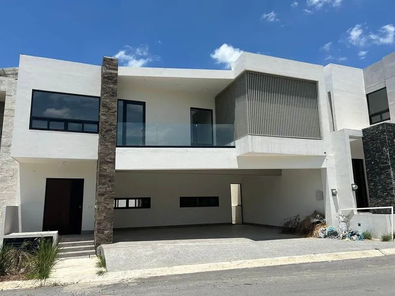 Casa en venta · Bosques de las Misiones Sector Encino, Santiago, Nuevo León