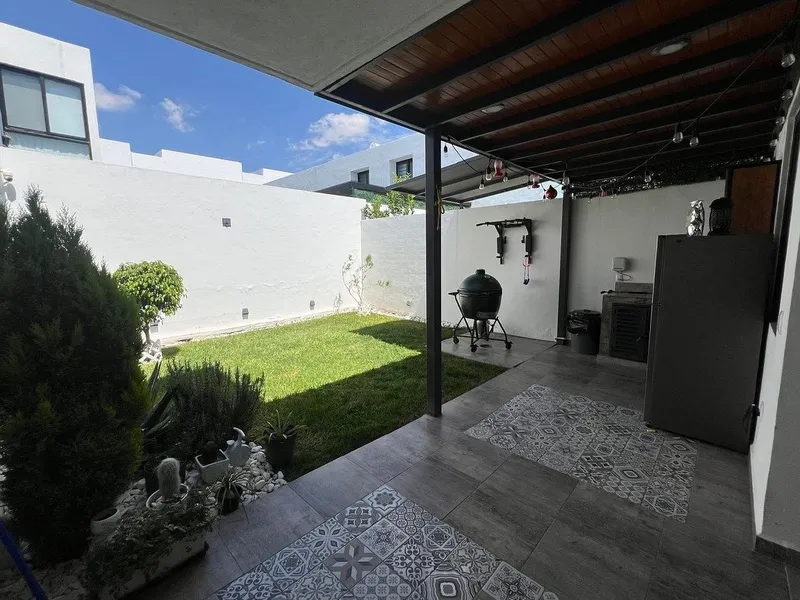 Condominio en venta · Altos Juriquilla, Santiago de Querétaro, Querétaro