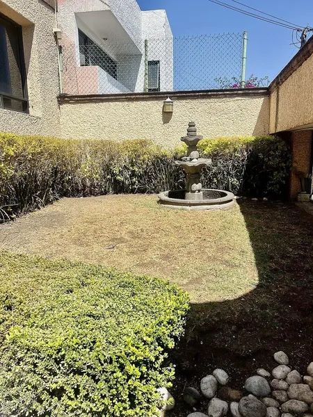 Casa en venta · Ciudad Satélite, Naucalpan de Juárez, Estado de México