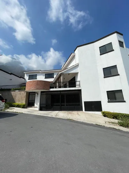 Casa en venta · Bosques de las Cumbres, Monterrey, Nuevo León
