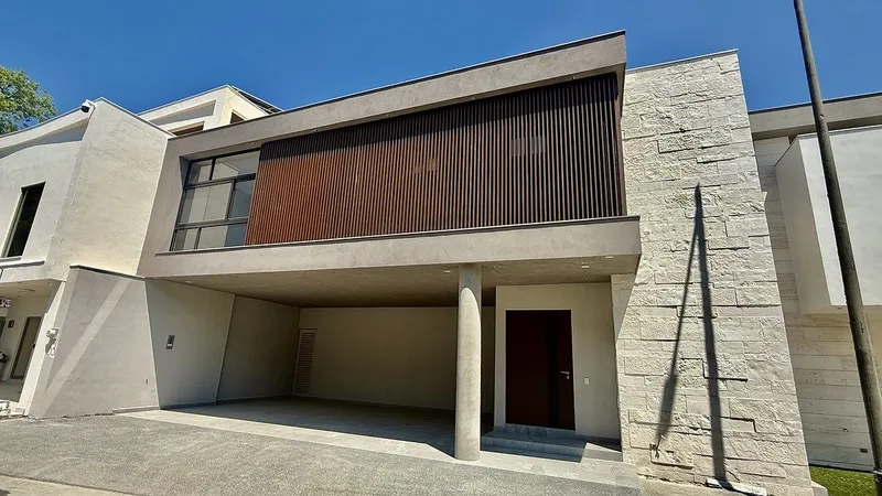 Casa en venta · Altares Residencial, Santiago, Nuevo León Casa en venta · Altares Residencial, Santiago, Nuevo León