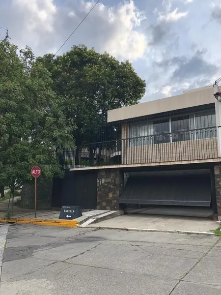 Casa en venta · Lomas de Tecamachalco, Naucalpan de Juárez, Estado de México