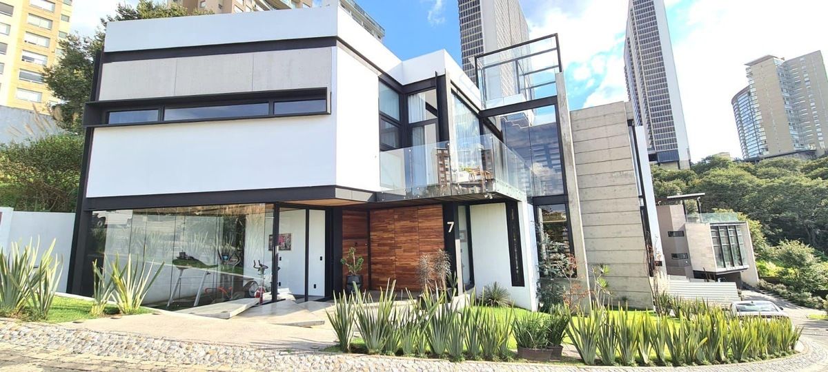 Casa en venta · Bosque Real, Huixquilucan, Estado de México Casa en venta · Bosque Real, Huixquilucan, Estado de México