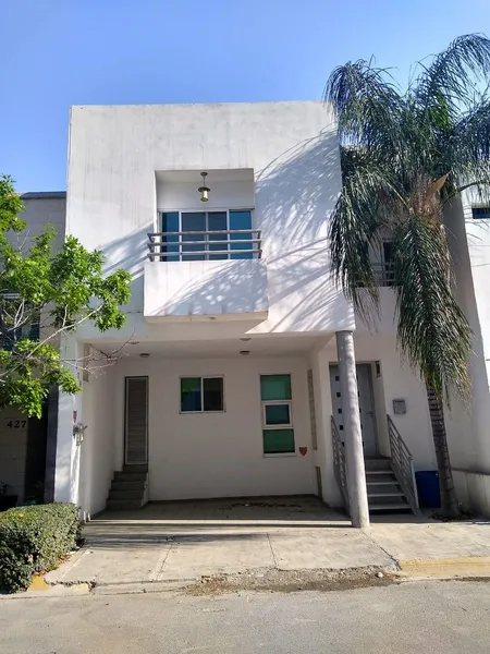 Casa en venta · La Huasteca 1er Sect, Santa Catarina, Nuevo León